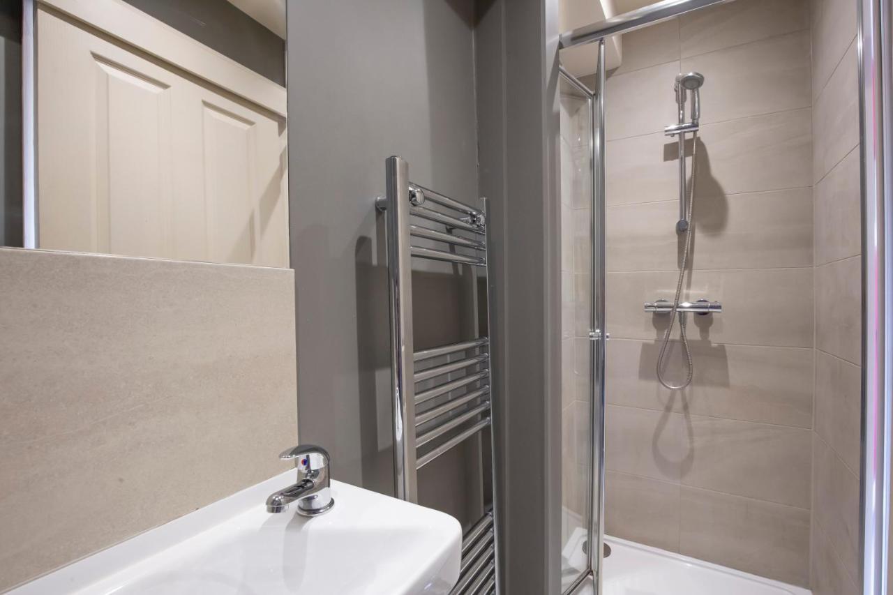 Patrick'S Pool- 4 Bedroom,4 Bathroom, Most Central Luxury Townhouse! Йорк Экстерьер фото